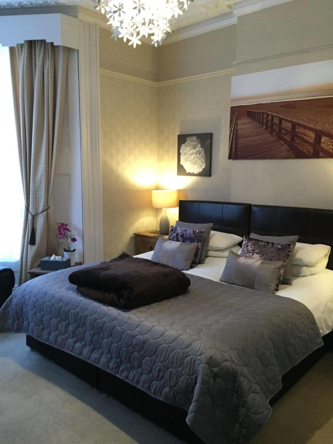 Sarnia Guest House (Adults Only) Weston-super-Mare Buitenkant foto